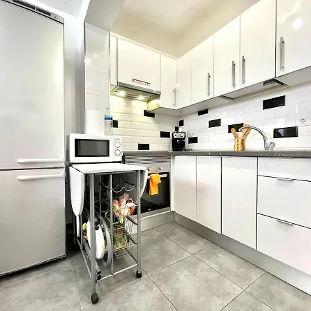 Cozy Apartment With Wifi,Pool, Near The Beach In Tenerife Sur * Costa Del Silencio