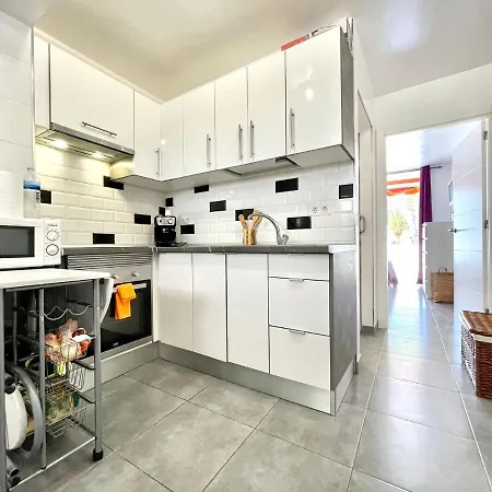 Cozy Apartment With Wifi,Pool, Near The Beach In Tenerife Sur Lejlighed Costa del Silencio