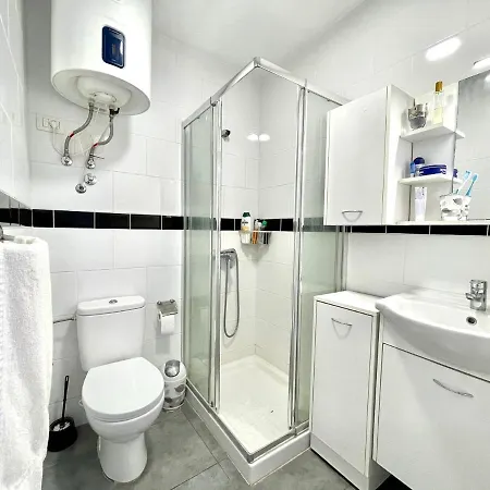 Cozy Apartment With Wifi,Pool, Near The Beach In Tenerife Sur Costa Del Silencio