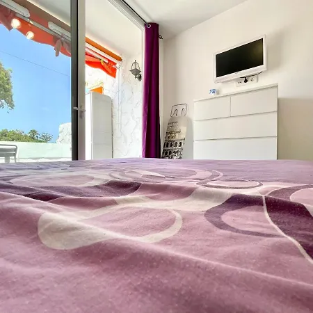 Cozy Apartment With Wifi,Pool, Near The Beach In Tenerife Sur * Costa del Silencio