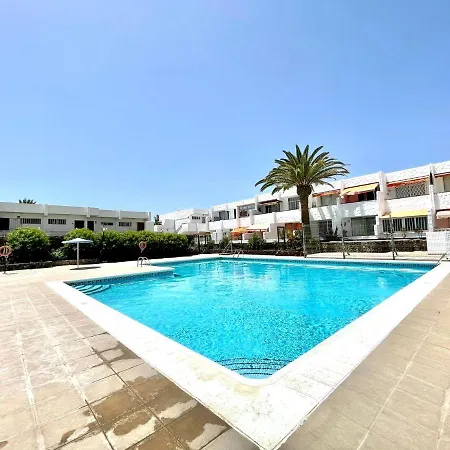 Appartement Cozy Apartment With Wifi,Pool, Near The Beach In Tenerife Sur Costa Del Silencio