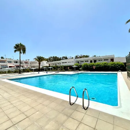 Cozy Apartment With Wifi,Pool, Near The Beach In Tenerife Sur Costa Del Silencio