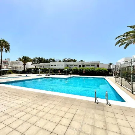 Cozy Apartment With Wifi,Pool, Near The Beach In Tenerife Sur Appartement Costa Del Silencio
